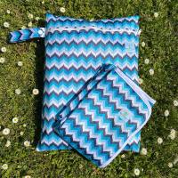 Blümchen Geschenkset Wickelunterlage Wetbag WAVE